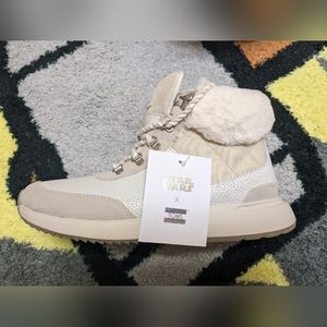 Toms x Star Wars limited edition princess Leia waterproof laceup boots W7